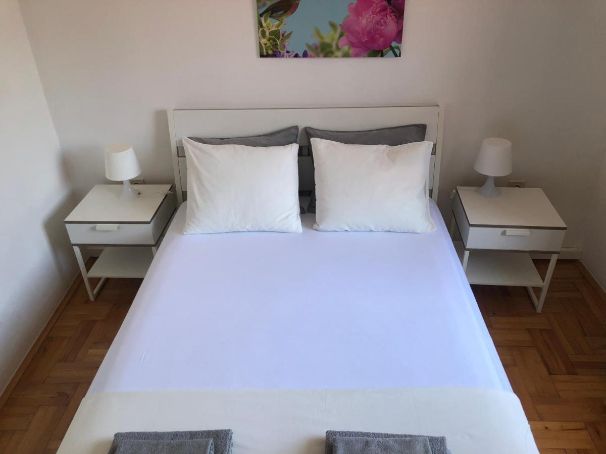 Guest House Marta Rovinj Bagian luar foto