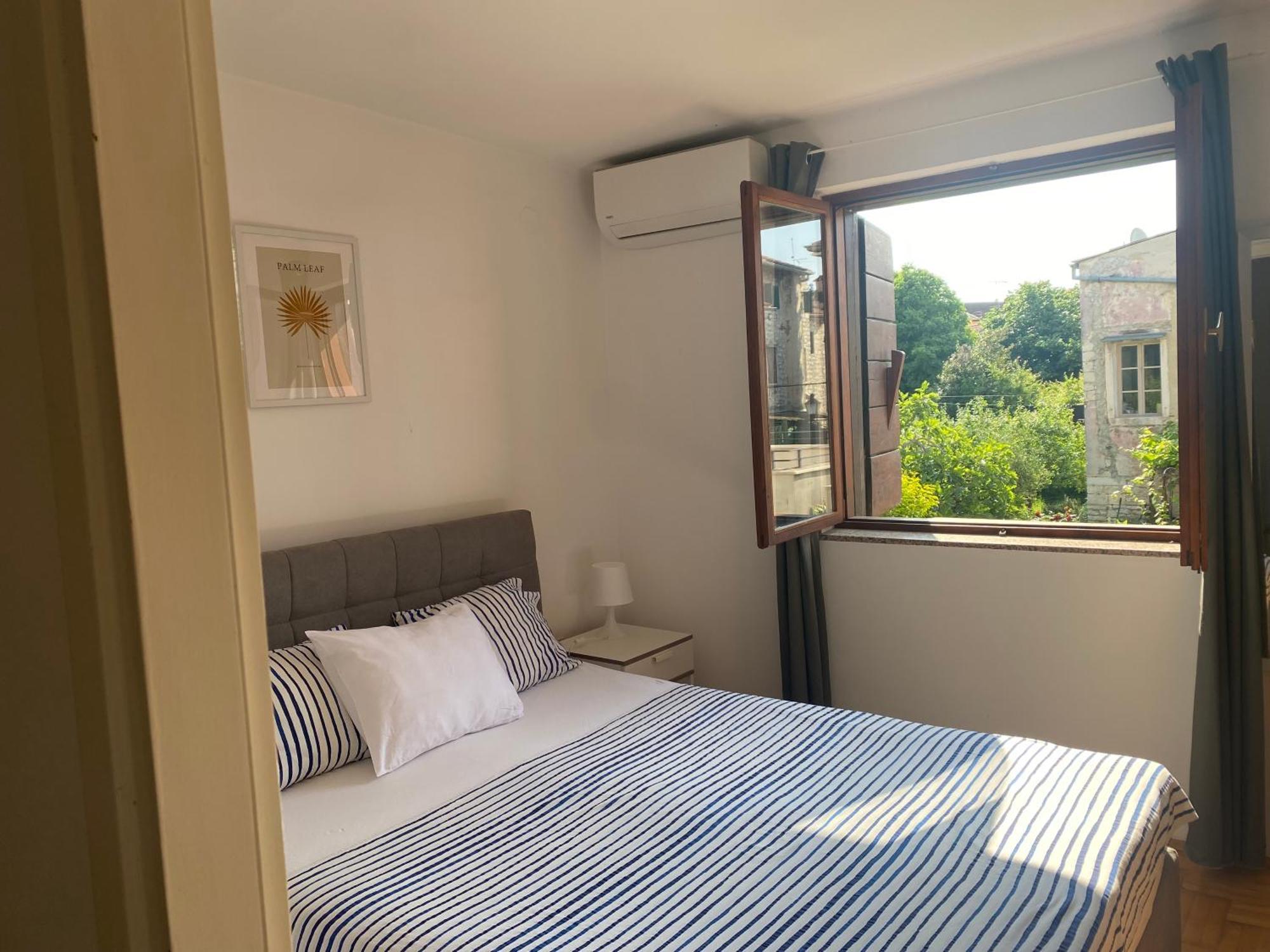 Guest House Marta Rovinj Bagian luar foto