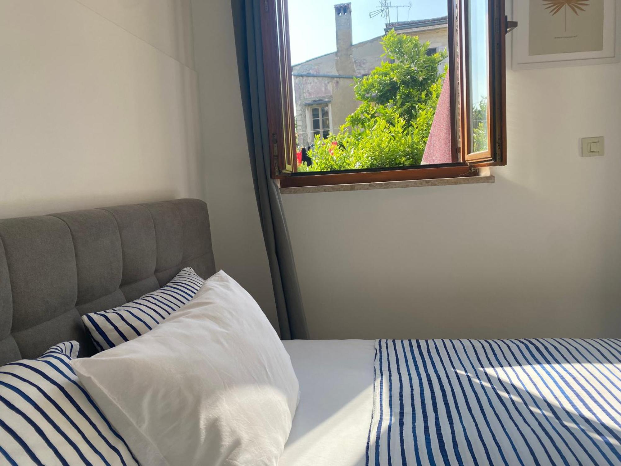 Guest House Marta Rovinj Bagian luar foto