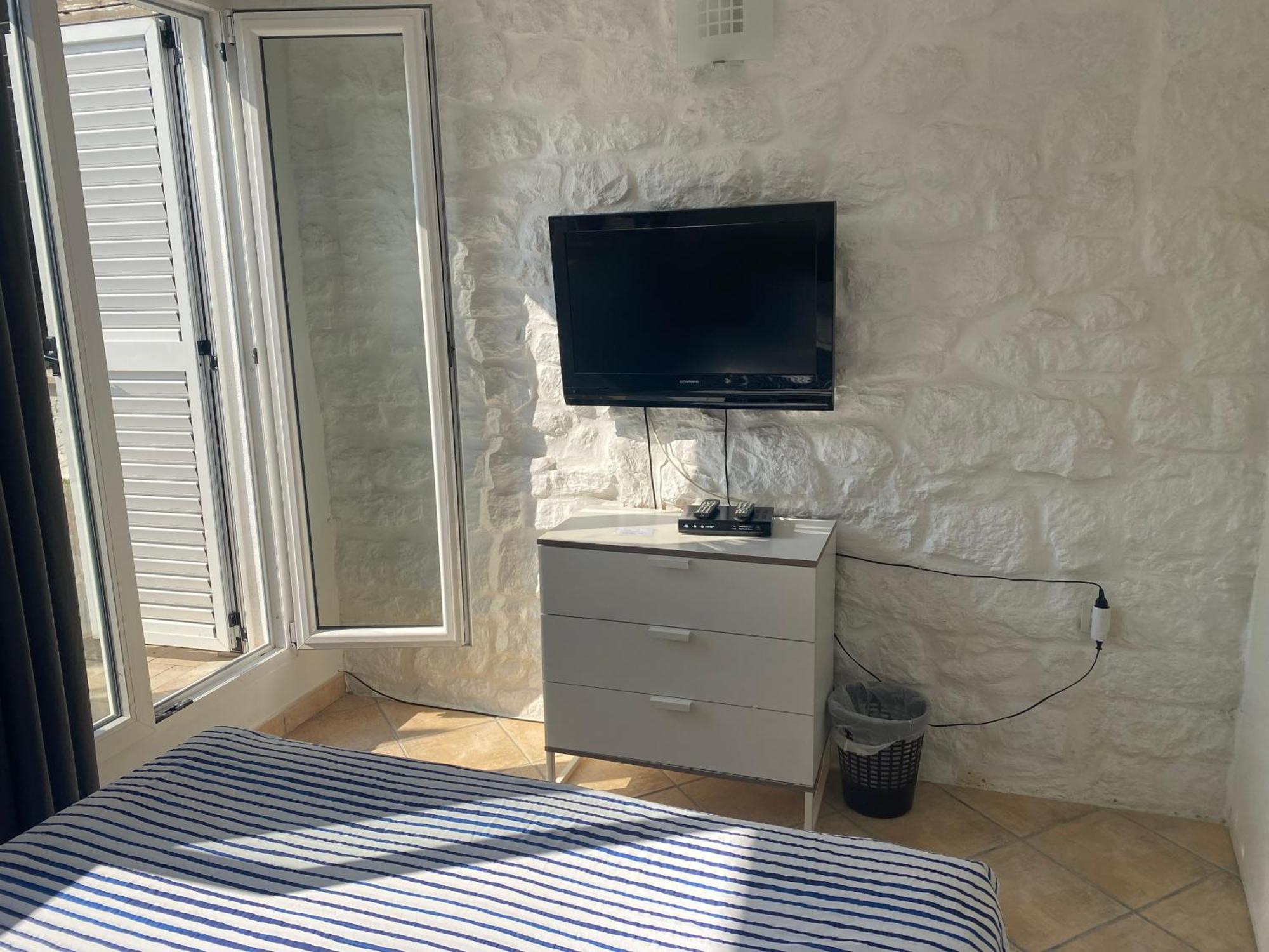 Guest House Marta Rovinj Bagian luar foto