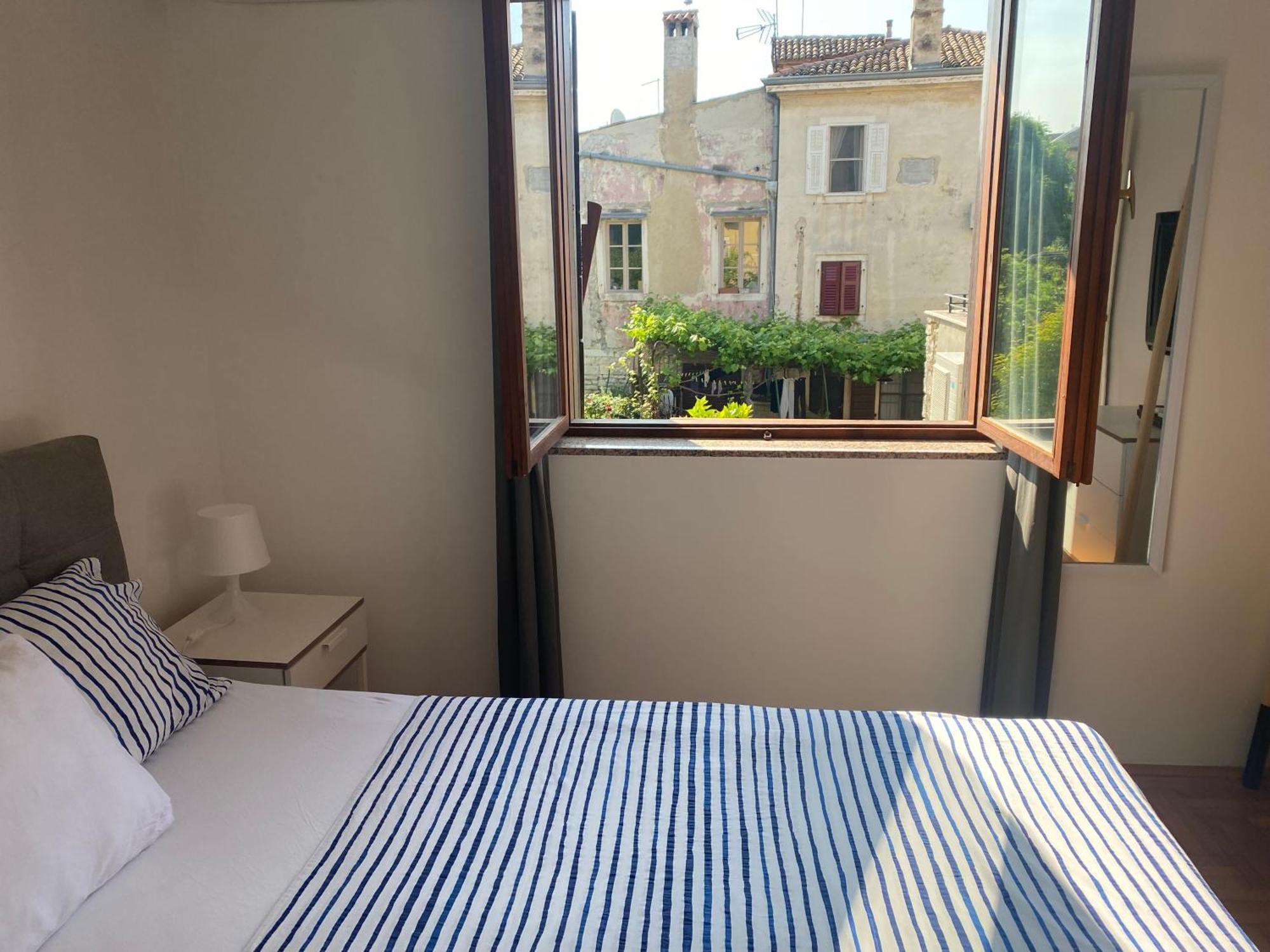 Guest House Marta Rovinj Bagian luar foto